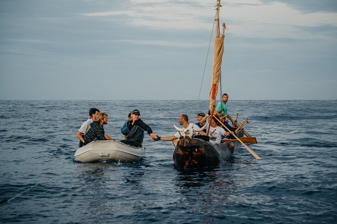 Den dlouhý 28,5 hodiny - Filmfotók