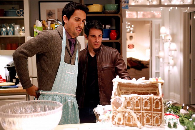 The Mindy Project - Josh and Mindy's Christmas Party - Photos