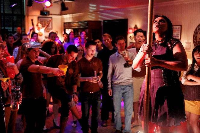 The Mindy Project - Frat Party - Filmfotos
