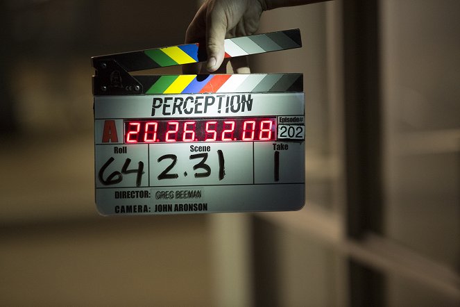Perception - Season 2 - Cha-Ch-Changes - Van de set