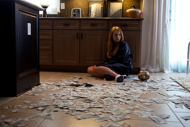 Schmerzensgeld - Wer reich sein will muss leiden - Filmfotos - Juno Temple