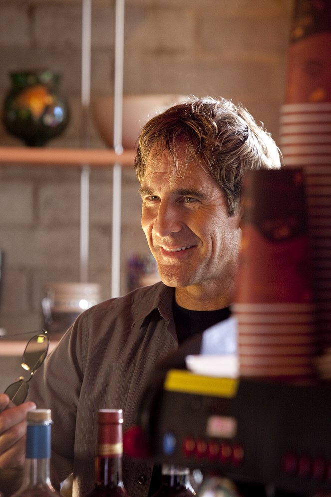 Men of a Certain Age - Season 1 - Let It Go - Photos - Scott Bakula