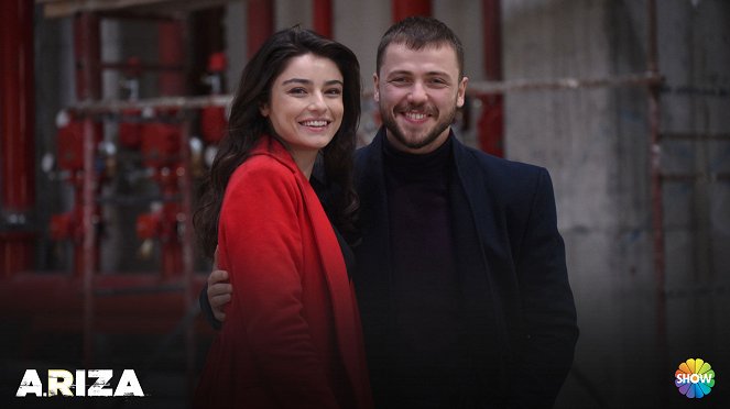 Arıza - Episode 17 - Making of - Ayça Aysin Turan, Tolga Sarıtaş