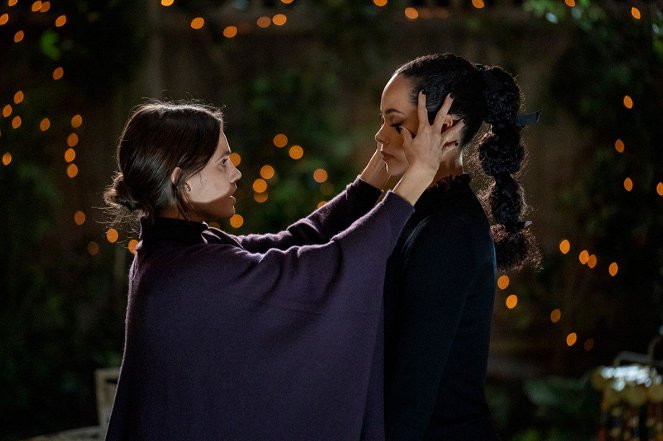 Charmed - Triage - Photos