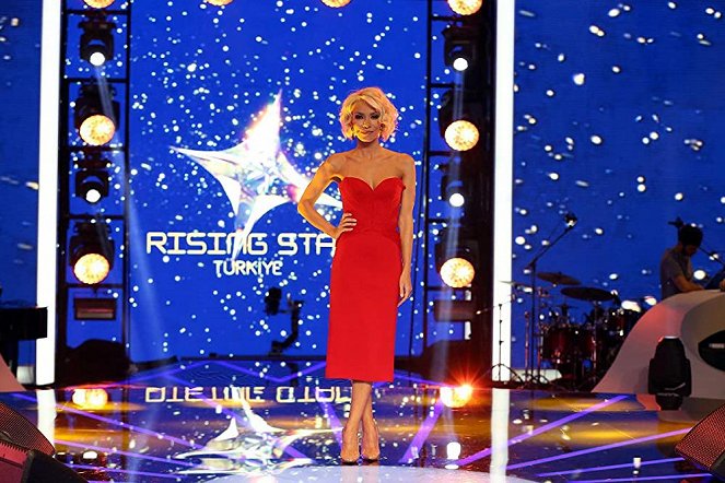 Rising Star Türkiye - Kuvat kuvauksista - Öykü Serter