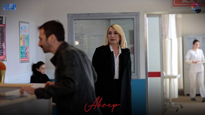 Akrep - Episode 10 - De la película - Demet Akbağ