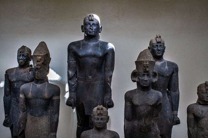 Zatopené hroby na Nilu - Z filmu
