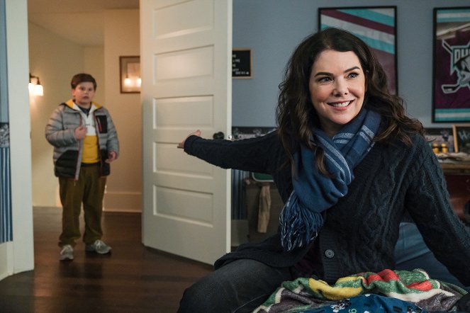 The Mighty Ducks: Game Changers - Game On - Photos - Lauren Graham