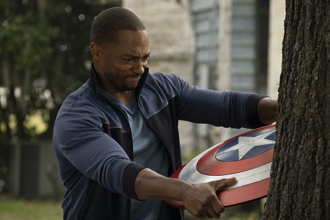 The Falcon and the Winter Soldier - New World Order - Filmfotos - Anthony Mackie