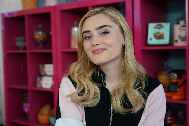 Americká manželka - The Guardian - Z nakrúcania - Meg Donnelly