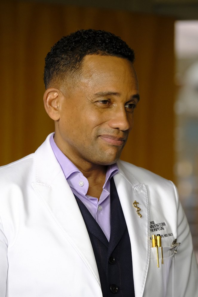 The Good Doctor - We're All Crazy Sometimes - Photos - Hill Harper