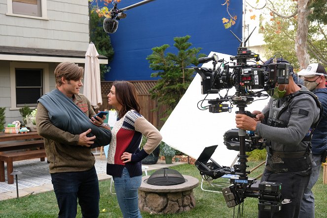 Grey's Anatomy - Season 17 - Helplessly Hoping - Making of - Chris Carmack, Caterina Scorsone