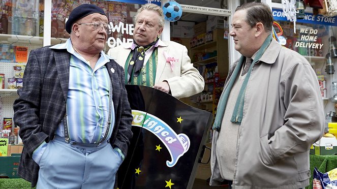 Still Open All Hours - Episode 3 - Filmfotos