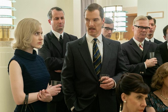Hra špiónov - Z filmu - Rachel Brosnahan, Benedict Cumberbatch