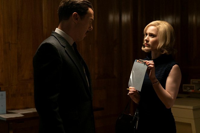 El espía inglés - De la película - Benedict Cumberbatch, Rachel Brosnahan