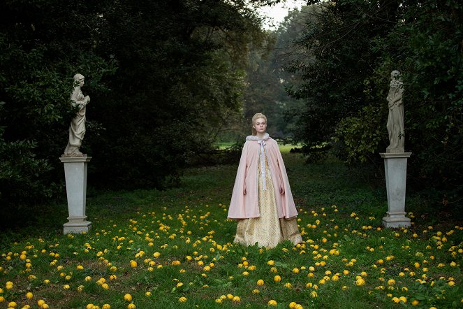 The Great - The Beaver's Nose - Photos - Elle Fanning