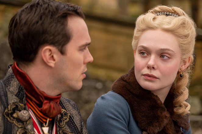 The Great - Boulettes à la Datcha - Film - Nicholas Hoult, Elle Fanning