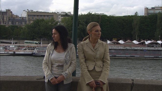 Drottningen och jag - Do filme - Nahid Persson, Farah Pahlaví