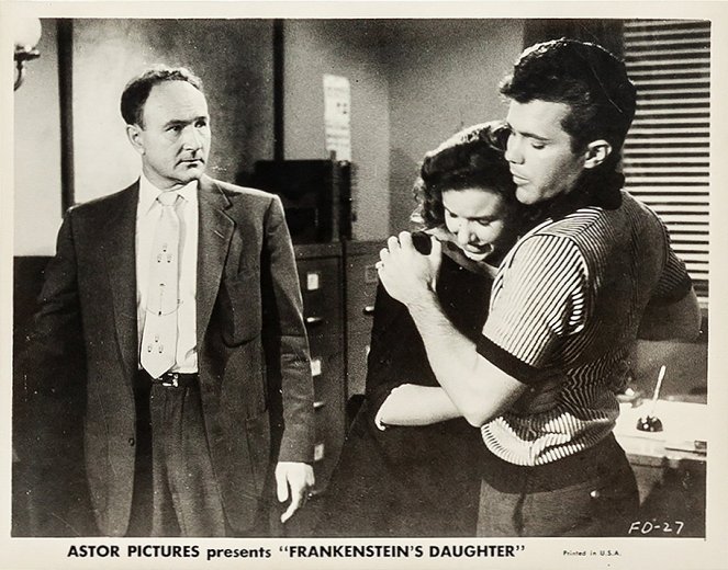 Frankenstein's Daughter - Lobby karty - John Zaremba, Sandra Knight, John Ashley