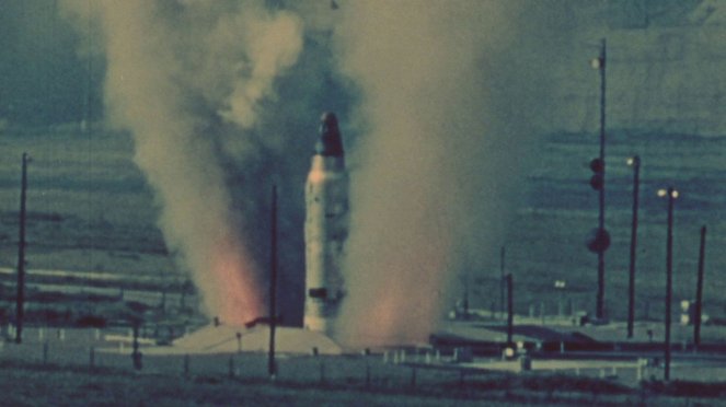 Kémjátszmák: Mesék a hidegháborúból - Misszió a vasfüggöny mögé - Filmfotók
