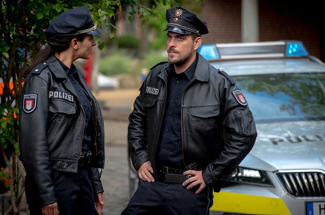 Polícia Hamburg - Season 15 - Okouzlující Adinda - Z filmu