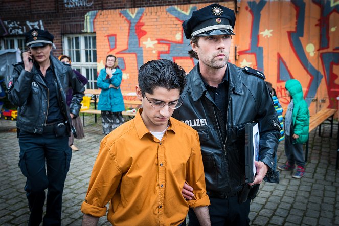 Polícia Hamburg - Ein neuer Anfang - Z filmu