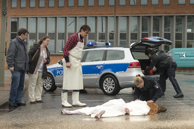 Polícia Hamburg - Das Geheimnis der Braut - Z filmu