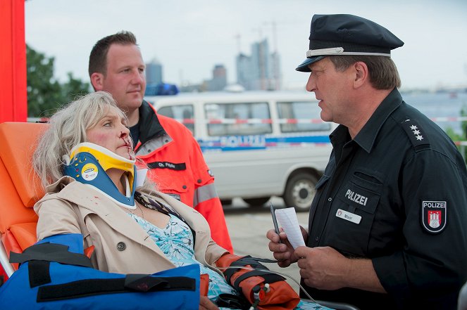 Policie Hamburk - Dopravní nehoda 1/2 - Z filmu