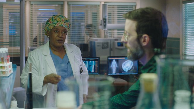 NCIS: New Orleans - Into Thin Air - Do filme - CCH Pounder