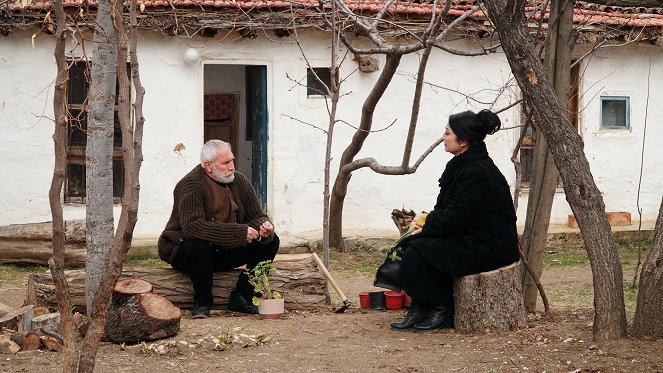 Gönül Dağı - Acımak - De la película