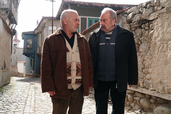 An Anatolian Tale - Season 1 - Acımak - Photos - Erdal Cindoruk, Ali Düşenkalkar