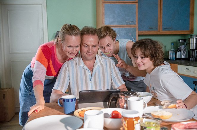 Parents à perpétuité - Film - Anja Schneider, Devid Striesow, Max Schimmelpfennig, Anouk Elias