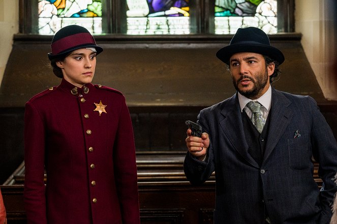 Frankie Drake Mysteries - Prince in Exile - Photos