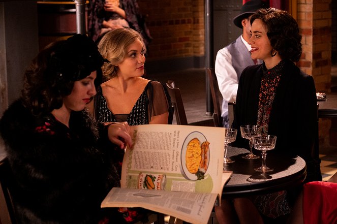 Frankie Drake Mysteries - The Girls Can't Help it - Photos