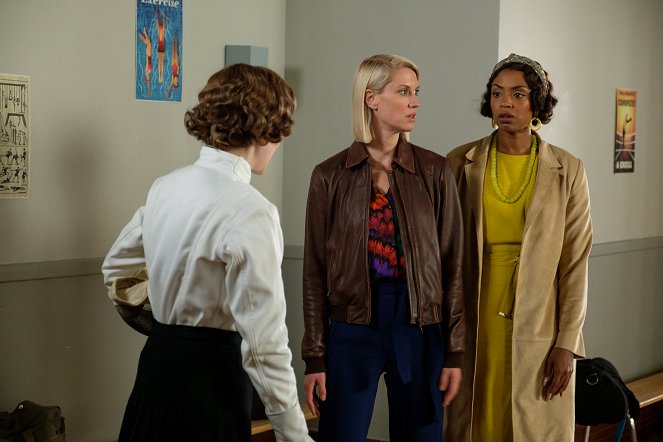 Frankie Drake Mysteries - A Most Foiled Assault - Photos