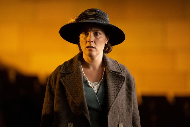 Frankie Drake Mysteries - Showstoppers - Photos