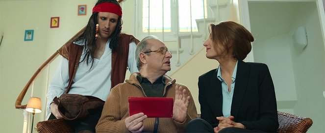Pochette surprise - Z filmu - Baptiste Lecaplain, Patrick Braoudé, Julia Piaton