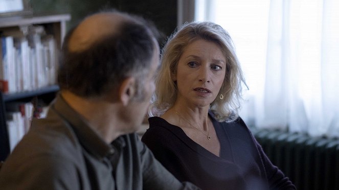 En thérapie - Season 1 - Esther – Vendredi 18 décembre 2015, 15 h - Film - Elsa Lepoivre