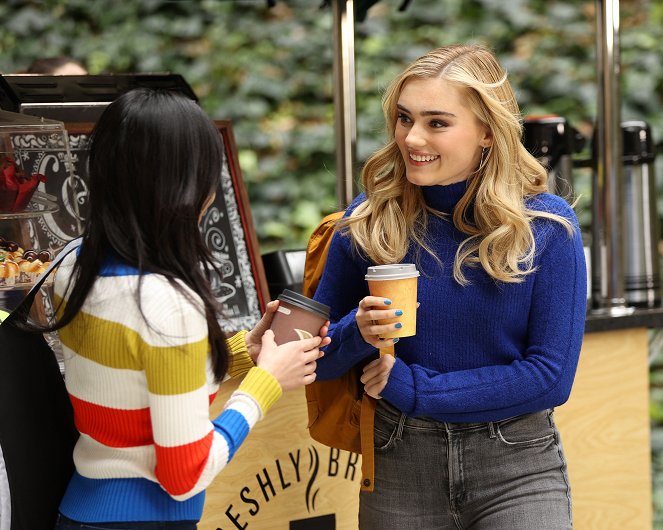American Housewife - Film - Meg Donnelly