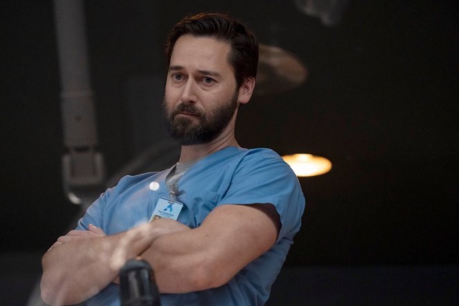 New Amsterdam - Essential Workers - Photos - Ryan Eggold