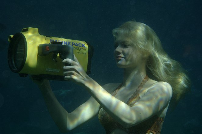 H2O: Just Add Water - Cléo contre Charlotte - Film