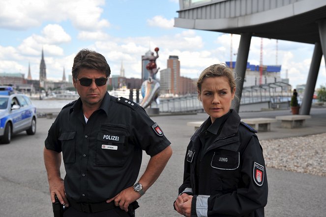 Policie Hamburk - Série 4 - Velké pokušení - Z filmu