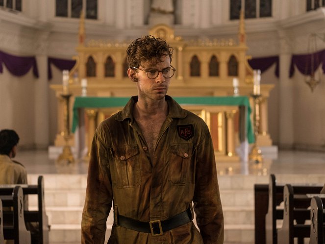 Sevření Singapuru - Survival Instinct - Z filmu - Luke Treadaway