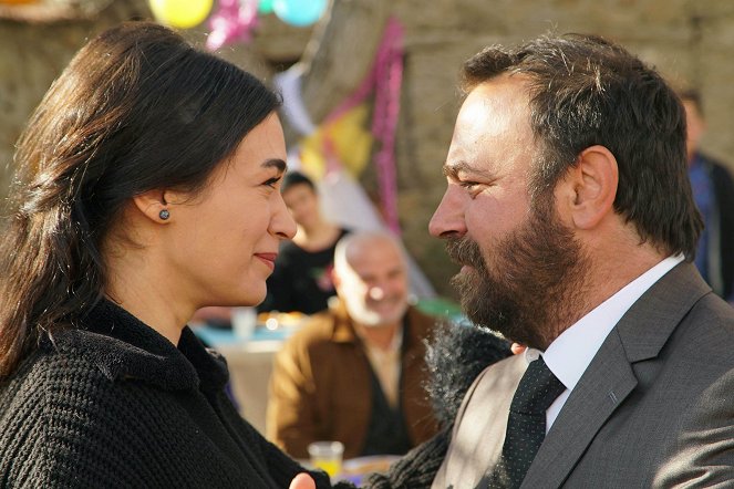 Gönül Dağı - Emanet - Van film - Ecem Özkaya, Ferdi Sancar