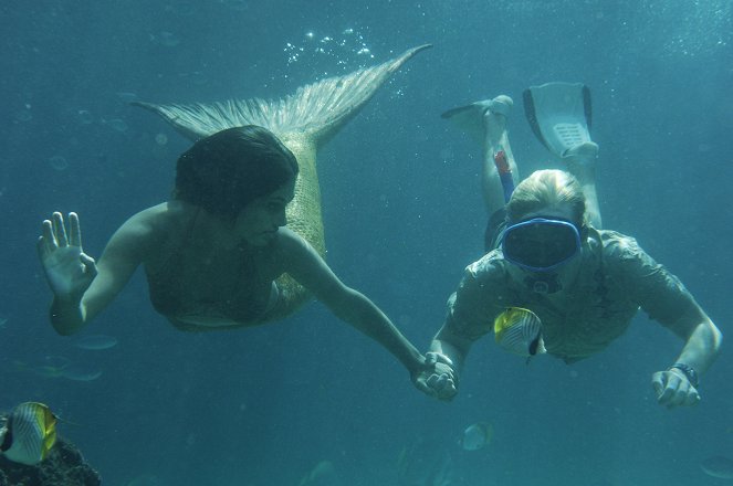 H2O - Plötzlich Meerjungfrau - Der neue Chef - Filmfotos