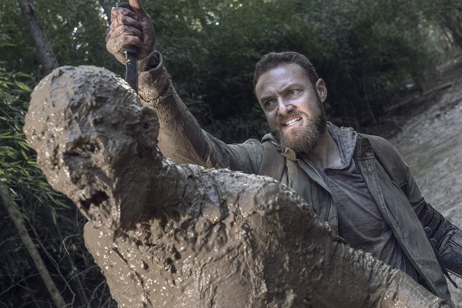 The Walking Dead - One More - Photos - Ross Marquand