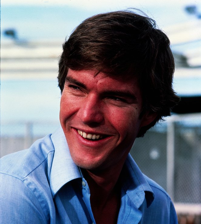 Jaws 3-D - Photos - Dennis Quaid