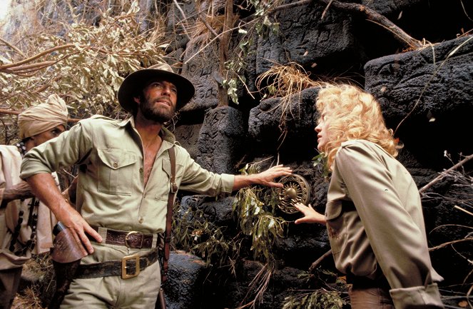 Allan Quatermain and the Lost City of Gold - Photos - Richard Chamberlain