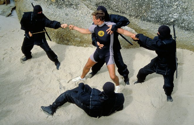 Amerykański ninja 2 - Z filmu