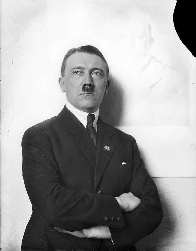 Peklo: Vzestup a pád nacistů - 1918-1922: Zárodky násilí - Z filmu - Adolf Hitler